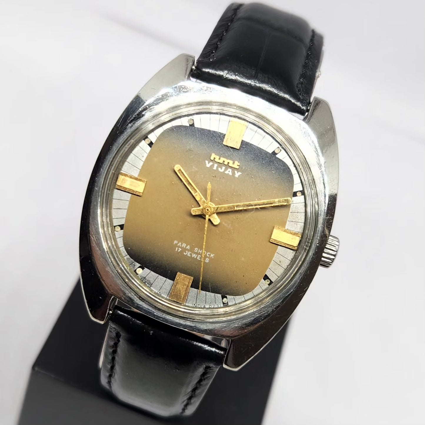 Vintage Original HMT Vijay Hand Winding 17 Jewels Brown Face Men's Wrist Watch HM125