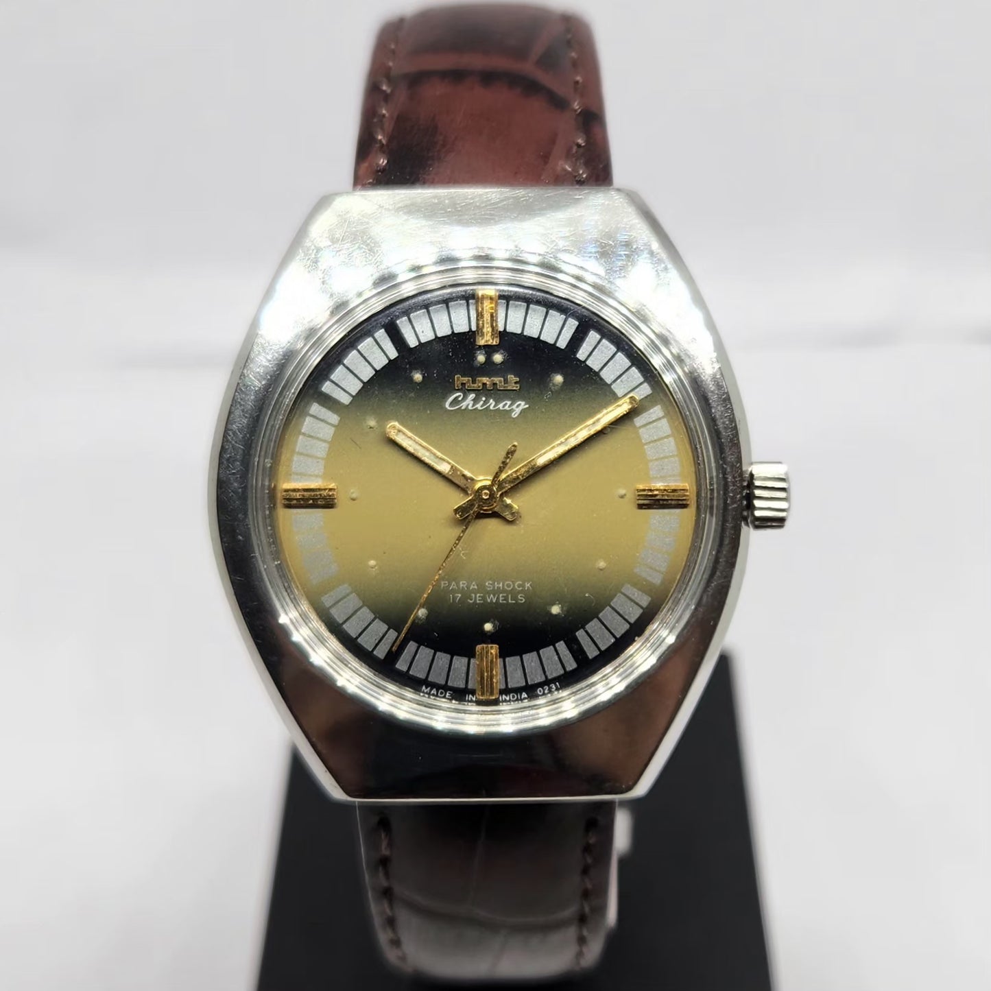 Vintage Original HMT Chirag Hand Winding 17 Jewels Gold Face Men's Wrist Watch HM126