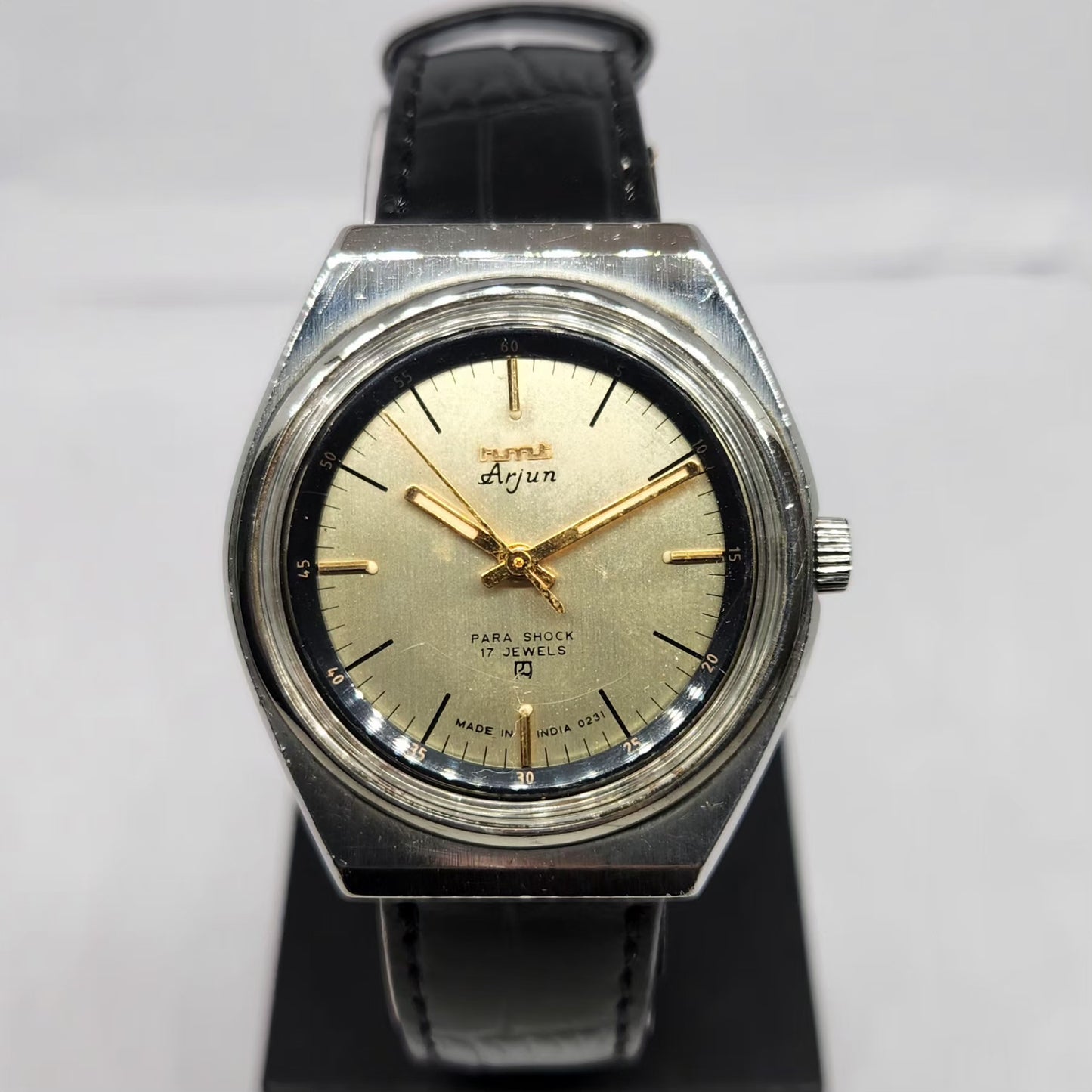 Vintage Original HMT Arjun Hand Winding 17 Jewels Gold Face Men's Wrist Watch HM127