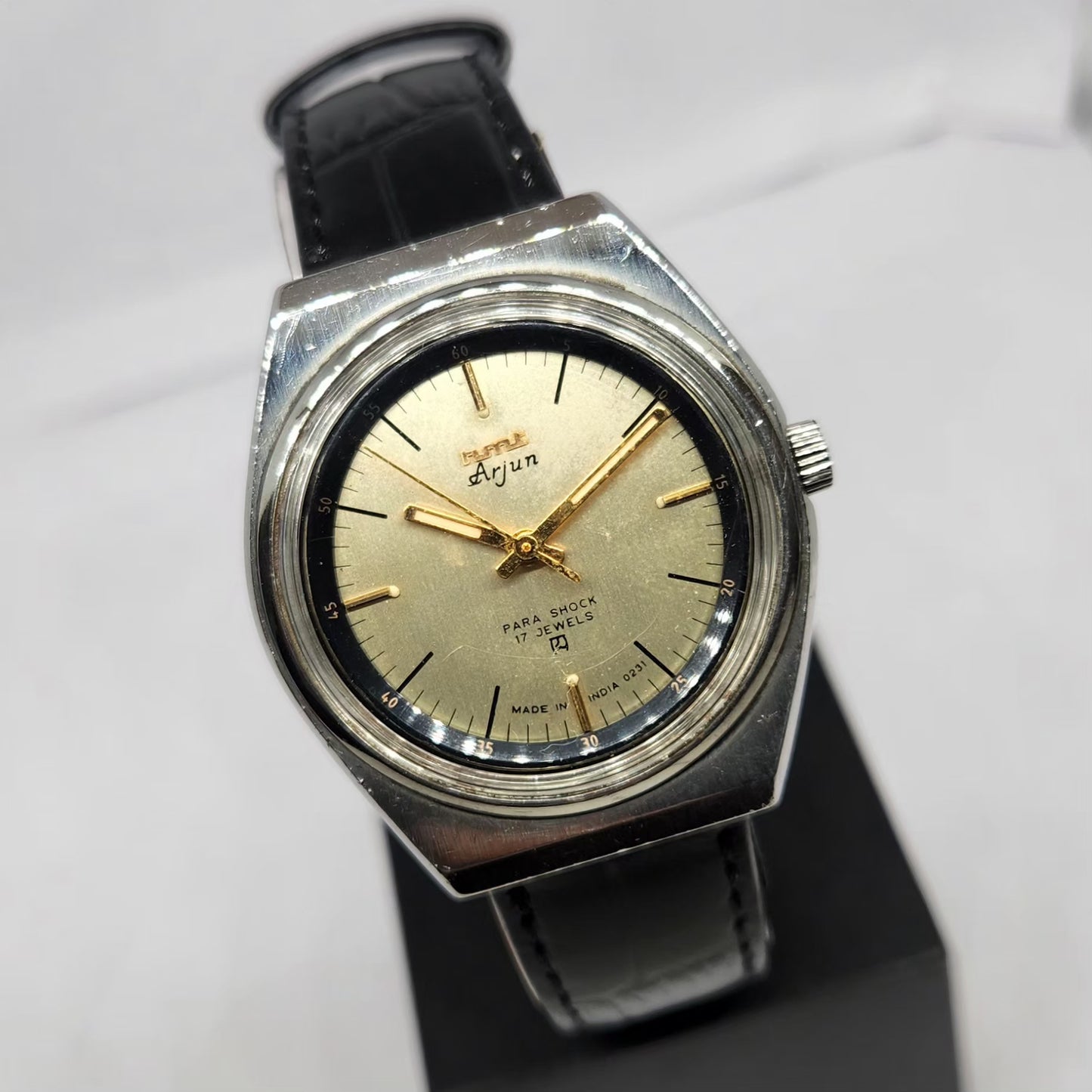 Vintage Original HMT Arjun Hand Winding 17 Jewels Gold Face Men's Wrist Watch HM127
