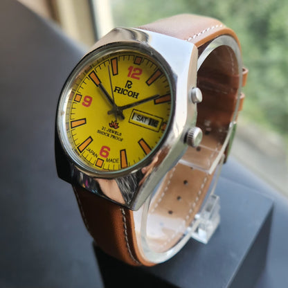 Vintage Ricoh R31 Automatic Yellow Face New Strap 21 Jewels Day-Date Men's Wrist Watch R91