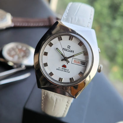Vintage Ricoh R31 Automatic White Face New Strap 21 Jewels Day-Date Men's Wrist Watch R92