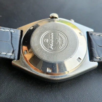 Vintage Ricoh R31 Automatic Black Face New Strap 21 Jewels Day-Date Men's Wrist Watch R94