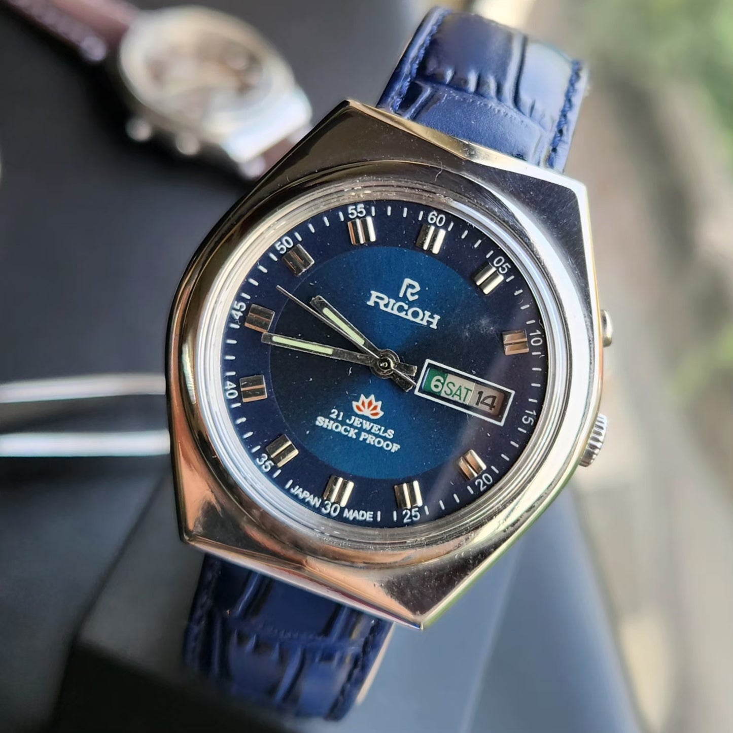 Vintage Ricoh R31 Automatic Blue Face New Strap 21 Jewels Day-Date Men's Wrist Watch R97