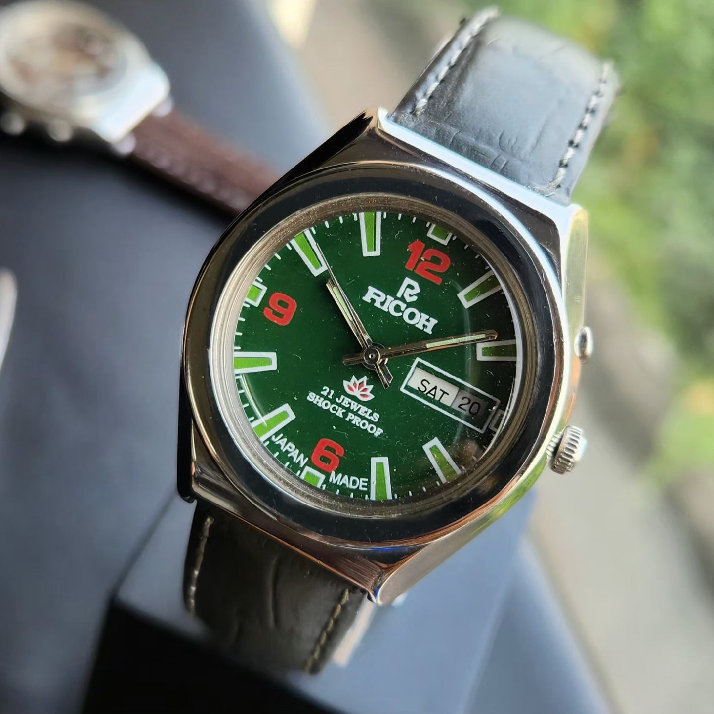 Vintage Ricoh R31 Automatic Green Face Green Strap 21 Jewels Day-Date Men's Wrist Watch R99
