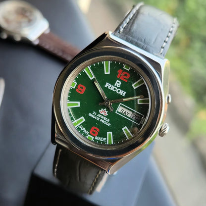 Vintage Ricoh R31 Automatic Green Face Green Strap 21 Jewels Day-Date Men's Wrist Watch R99