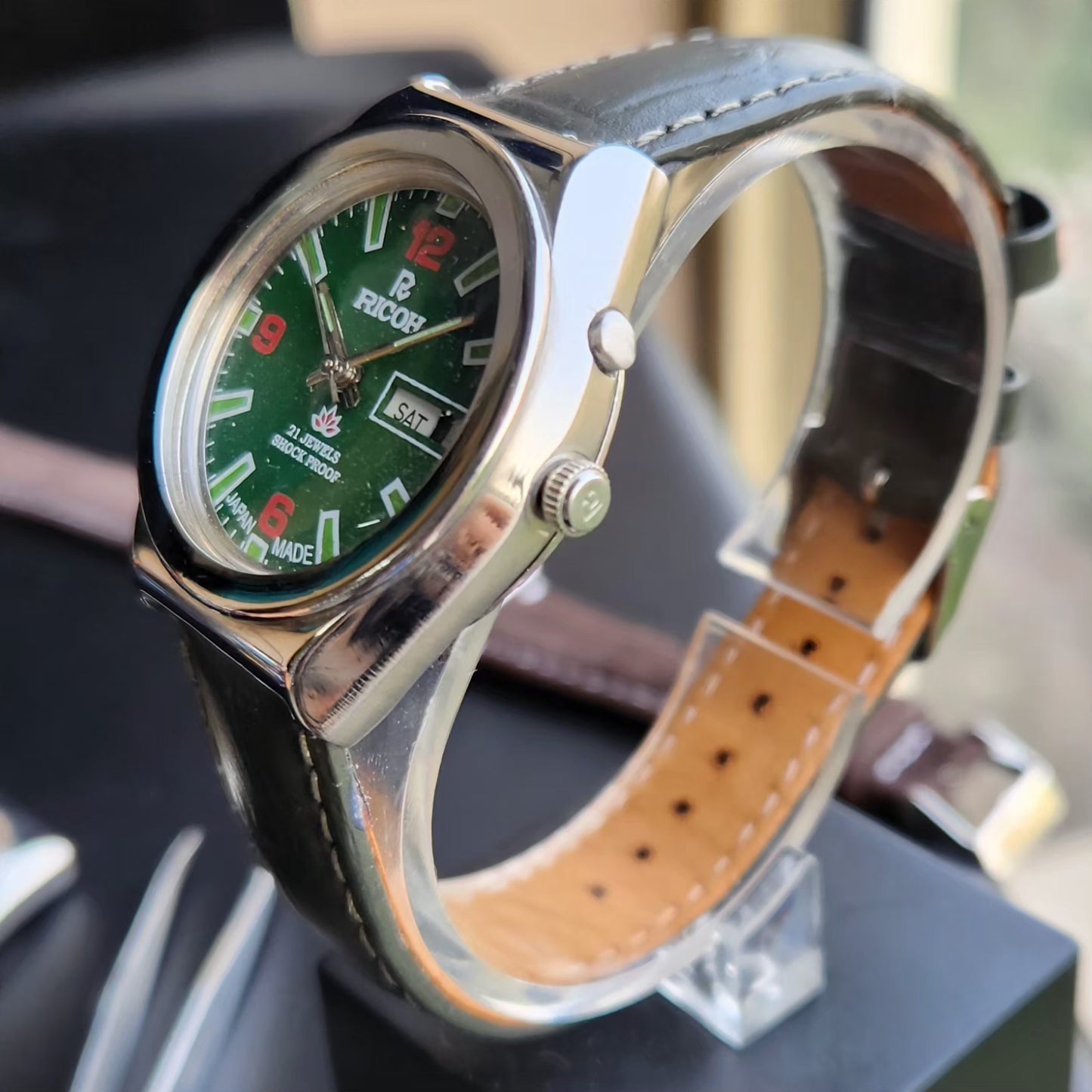Vintage Ricoh R31 Automatic Green Face Green Strap 21 Jewels Day-Date Men's Wrist Watch R99