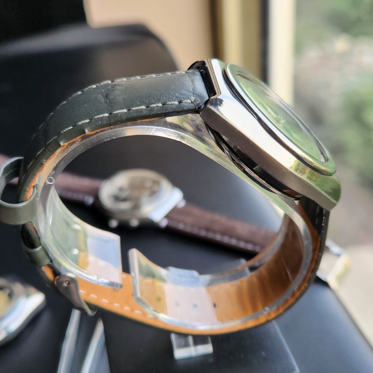 Vintage Ricoh R31 Automatic Green Face Green Strap 21 Jewels Day-Date Men's Wrist Watch R99