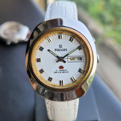 Vintage Ricoh R31 Automatic White Face New Strap 21 Jewels Day-Date Men's Wrist Watch R100