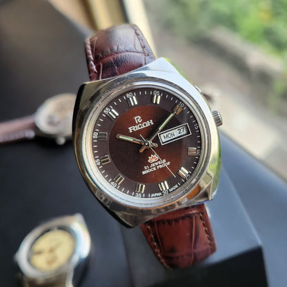 Vintage Ricoh R31 Automatic Brown Face New Strap 21 Jewels Day-Date Men's Wrist Watch R103