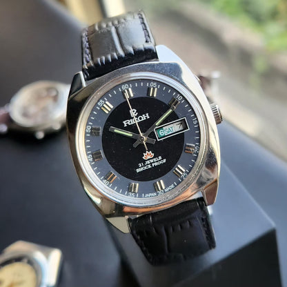 Vintage Ricoh R31 Automatic Black Face New Strap 21 Jewels Day-Date Men's Wrist Watch R104