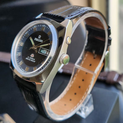 Vintage Ricoh R31 Automatic Black Face New Strap 21 Jewels Day-Date Men's Wrist Watch R104