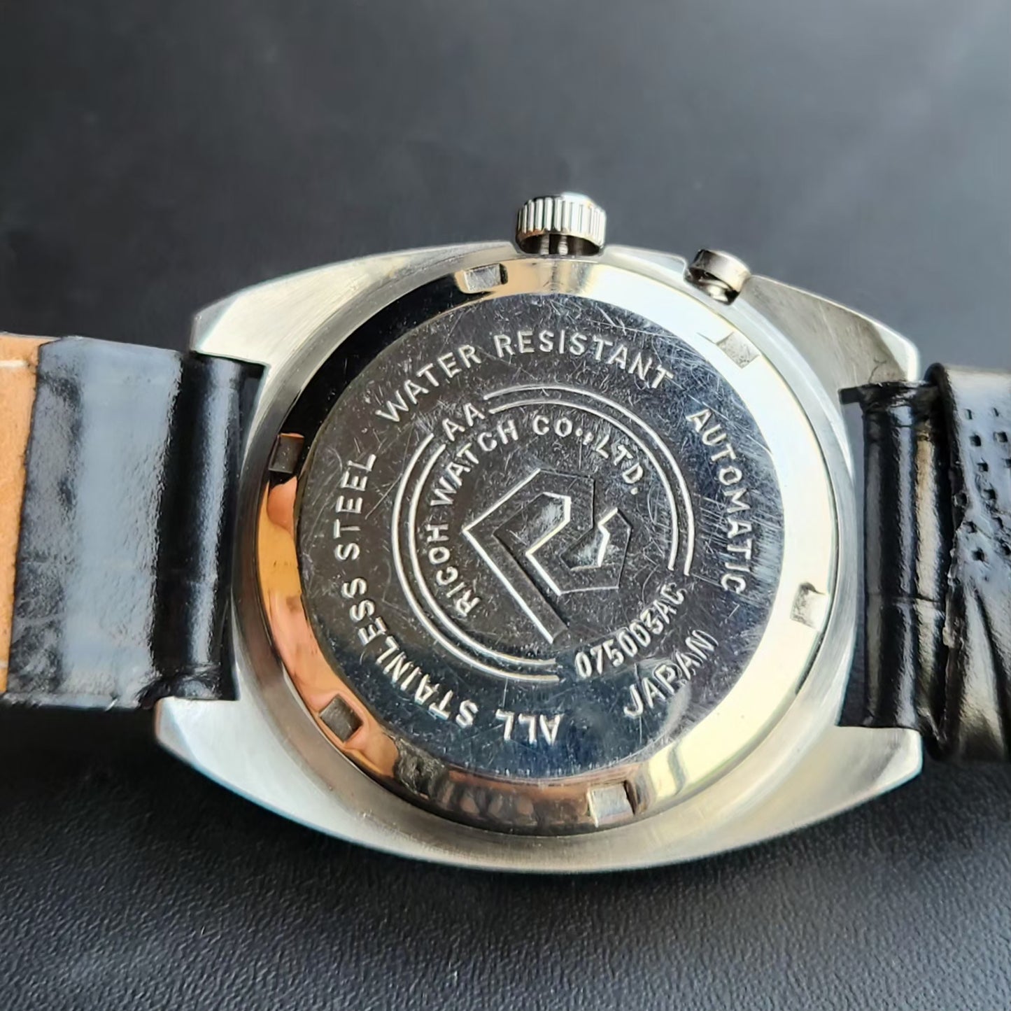 Vintage Ricoh R31 Automatic Black Face New Strap 21 Jewels Day-Date Men's Wrist Watch R104