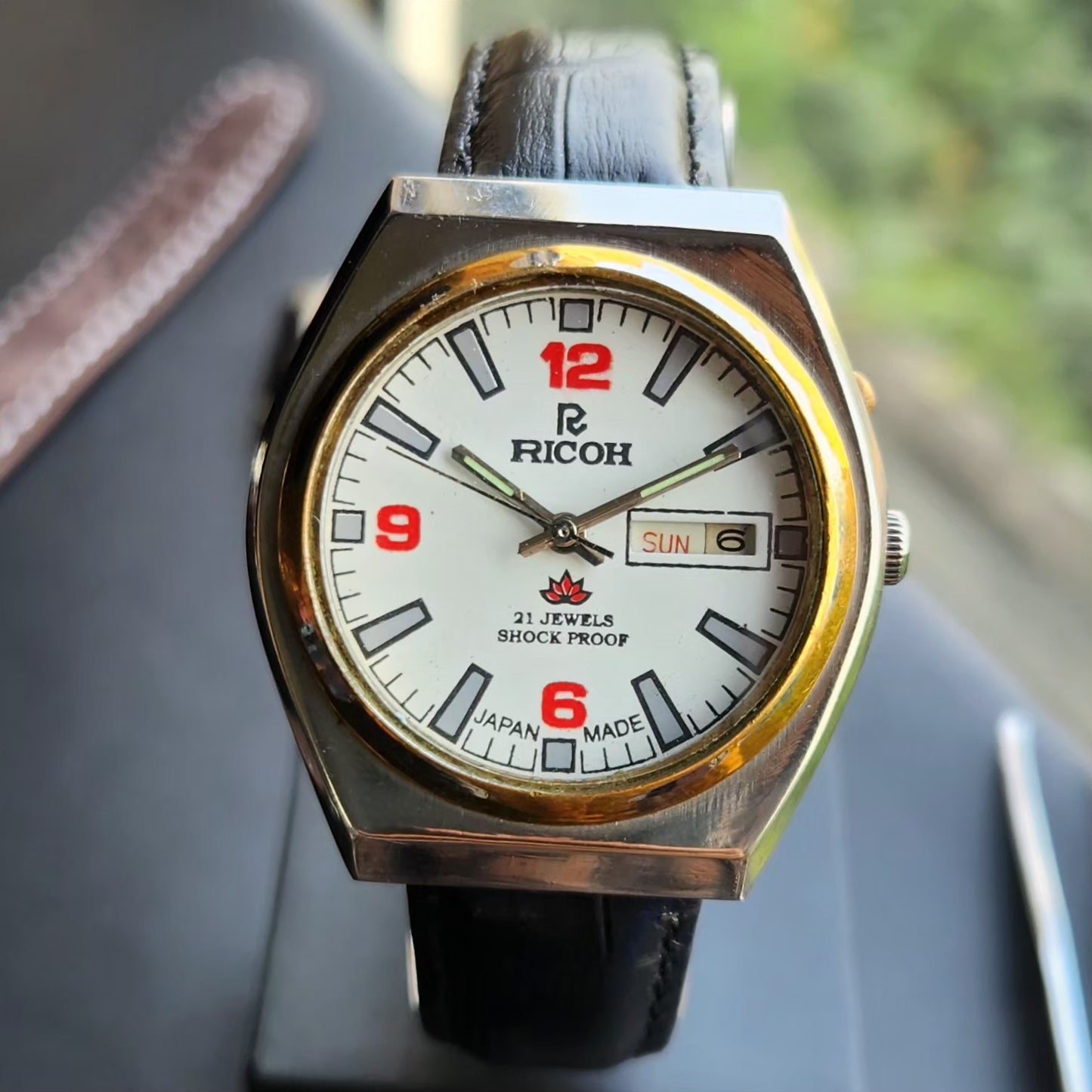 Vintage Ricoh R31 Automatic White Face New Strap 21 Jewels Day-Date Men's Wrist Watch R106