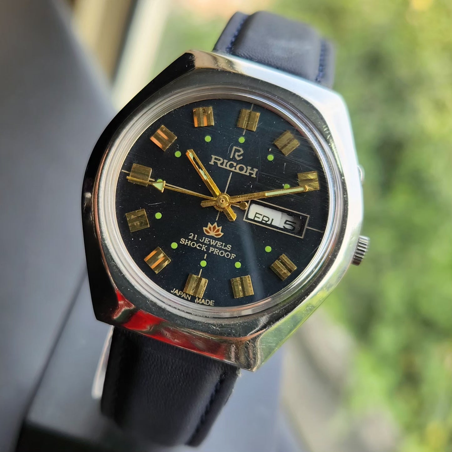 Vintage Ricoh R31 Automatic Blue Face New Strap 21 Jewels Day-Date Men's Wrist Watch R110