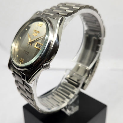 Vintage 1985 Original Seiko 5 Automatic 7009-3171 Grey Face 17 Jewels Day-Date Japanese Men's Wrist Watch SA70