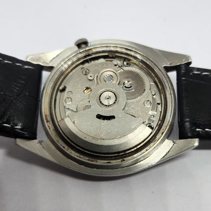Vintage 1981 Original Seiko 5 Automatic 7009-821J Black Face 17 Jewels Day-Date Japanese Men's Wrist Watch SA71