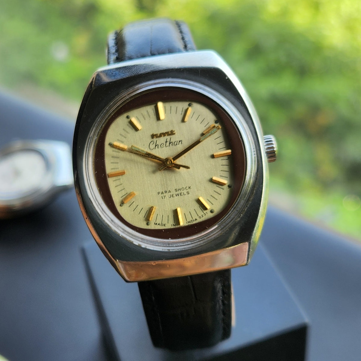 Vintage Original HMT Chethan Hand Winding 17 Jewels Gold Face Men's Wrist Watch HM140