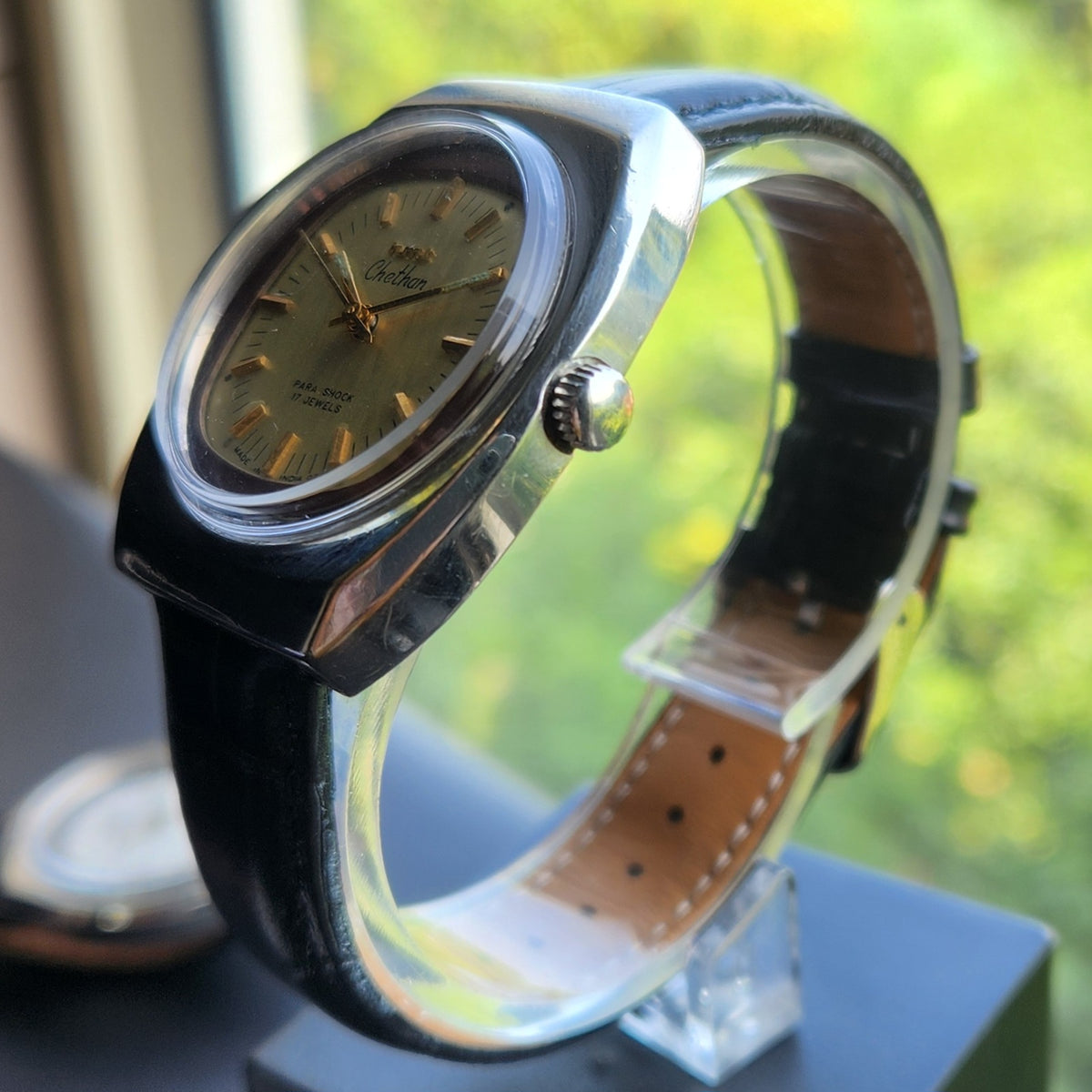 Vintage Original HMT Chethan Hand Winding 17 Jewels Gold Face Men's Wrist Watch HM140