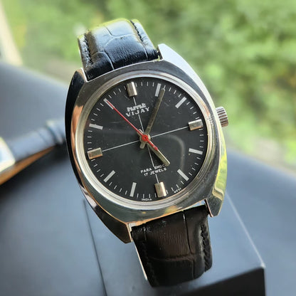 Vintage Original HMT Vijay Hand Winding 17 Jewels Black Face Men's Wrist Watch HM143