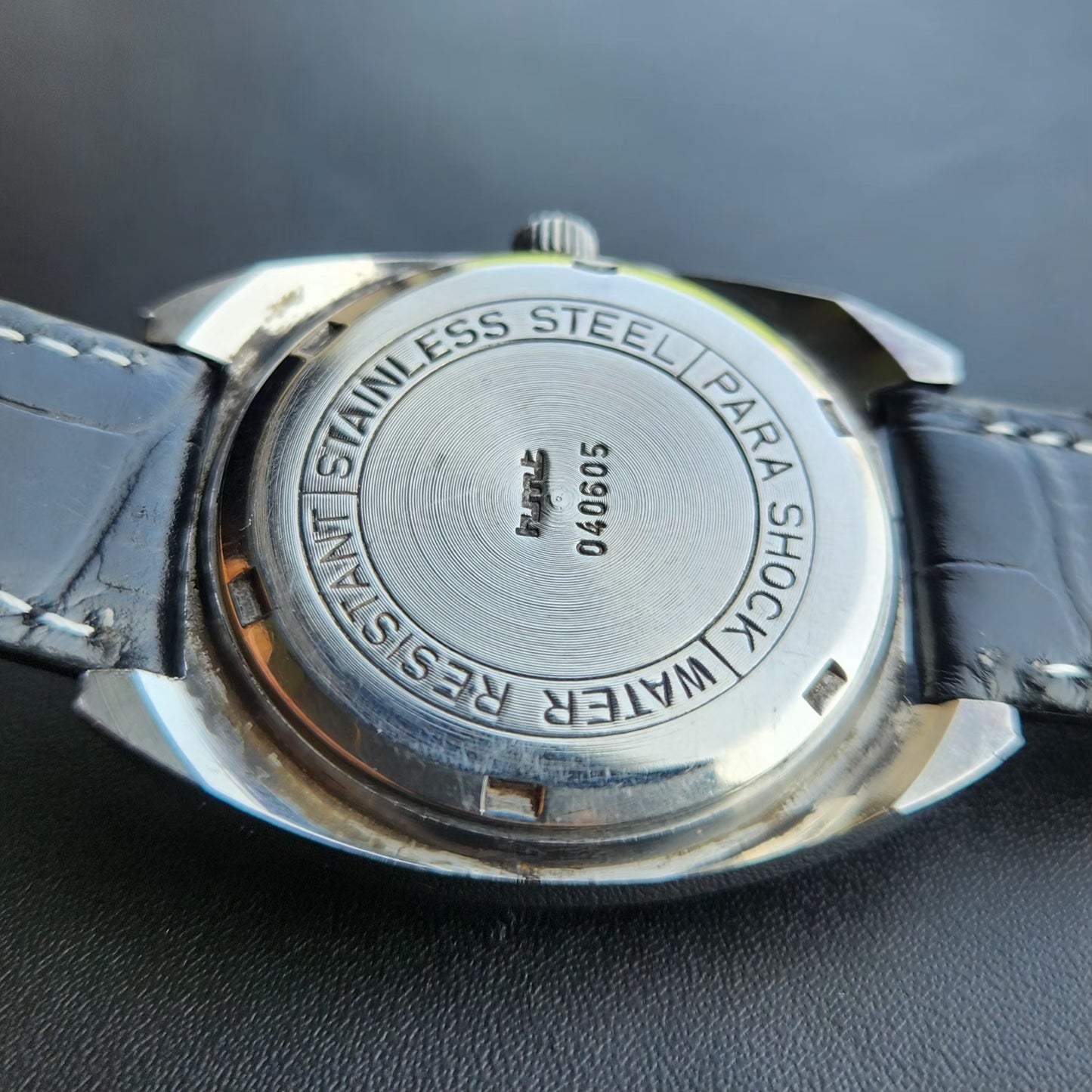 Vintage Original HMT Vijay Hand Winding 17 Jewels Black Face Men's Wrist Watch HM143