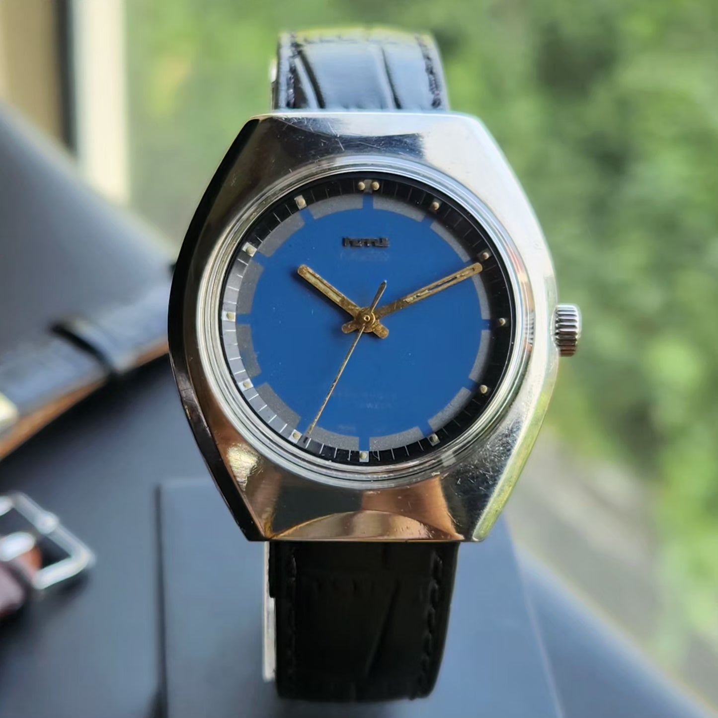 Vintage Original HMT Chetak Hand Winding 17 Jewels Blue Face Men's Wrist Watch HM149