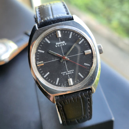 Vintage Original HMT Vijay Hand Winding 17 Jewels Black Face Men's Wrist Watch HM154