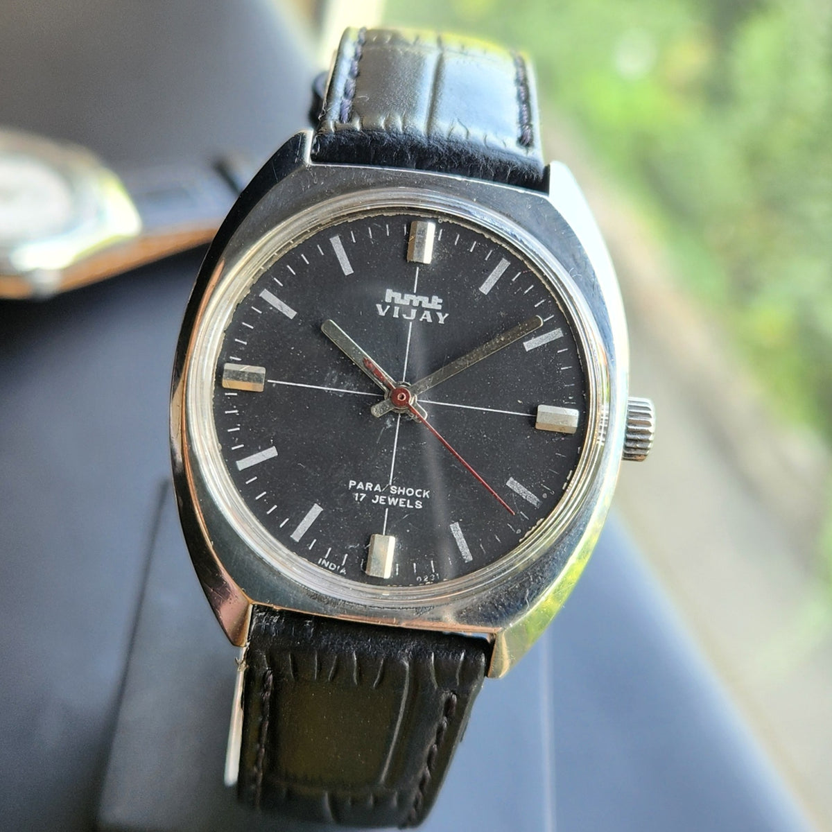 Vintage Original HMT Vijay Hand Winding 17 Jewels Black Face Men's Wrist Watch HM154