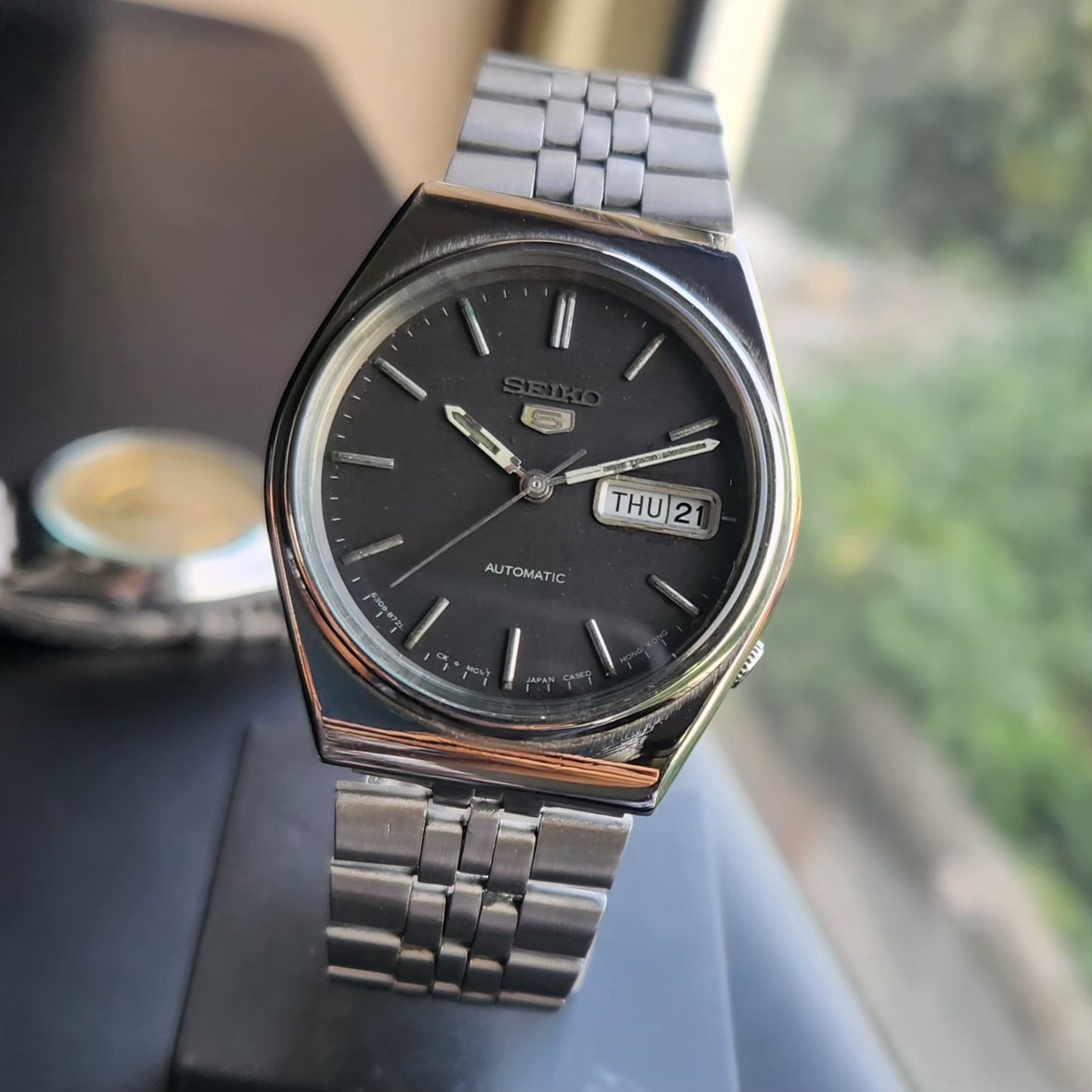 Vintage 1983 Original Seiko 5 Automatic 6309-8830 Black Face 17 Jewels Day-Date Japanese Men's Wrist Watch SK02