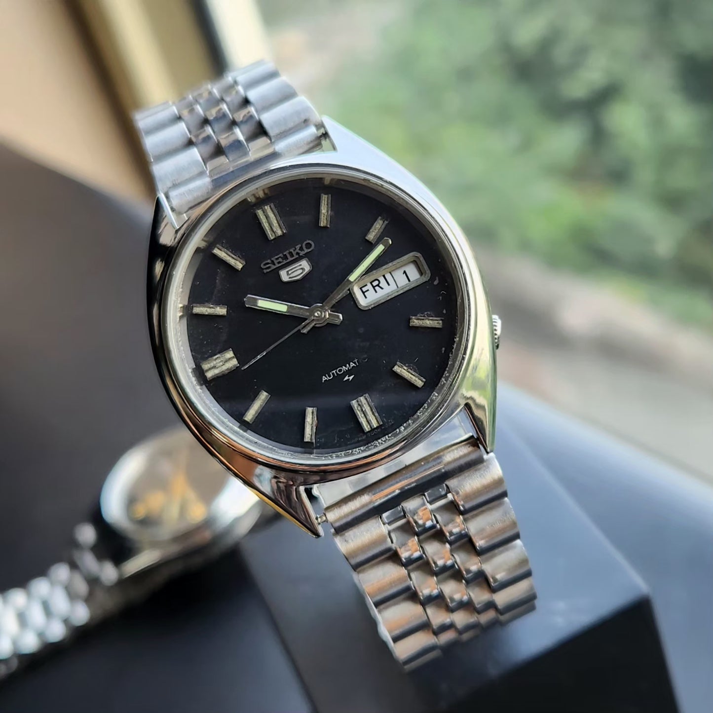 Vintage 1983 Original Seiko 5 Automatic 6309-8920 Black Face 17 Jewels Day-Date Japanese Men's Wrist Watch SK04