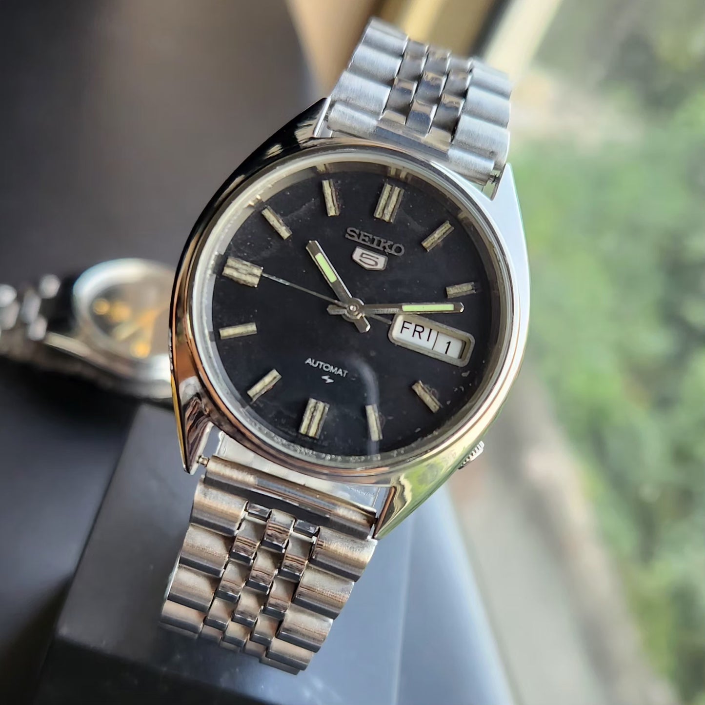 Vintage 1983 Original Seiko 5 Automatic 6309-8920 Black Face 17 Jewels Day-Date Japanese Men's Wrist Watch SK04