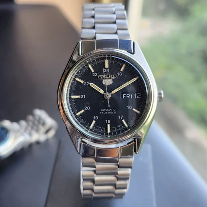 Vintage 1976 Original Seiko 5 Automatic 6309-6240 Black Face 17 Jewels Day-Date Japanese Men's Wrist Watch SK07