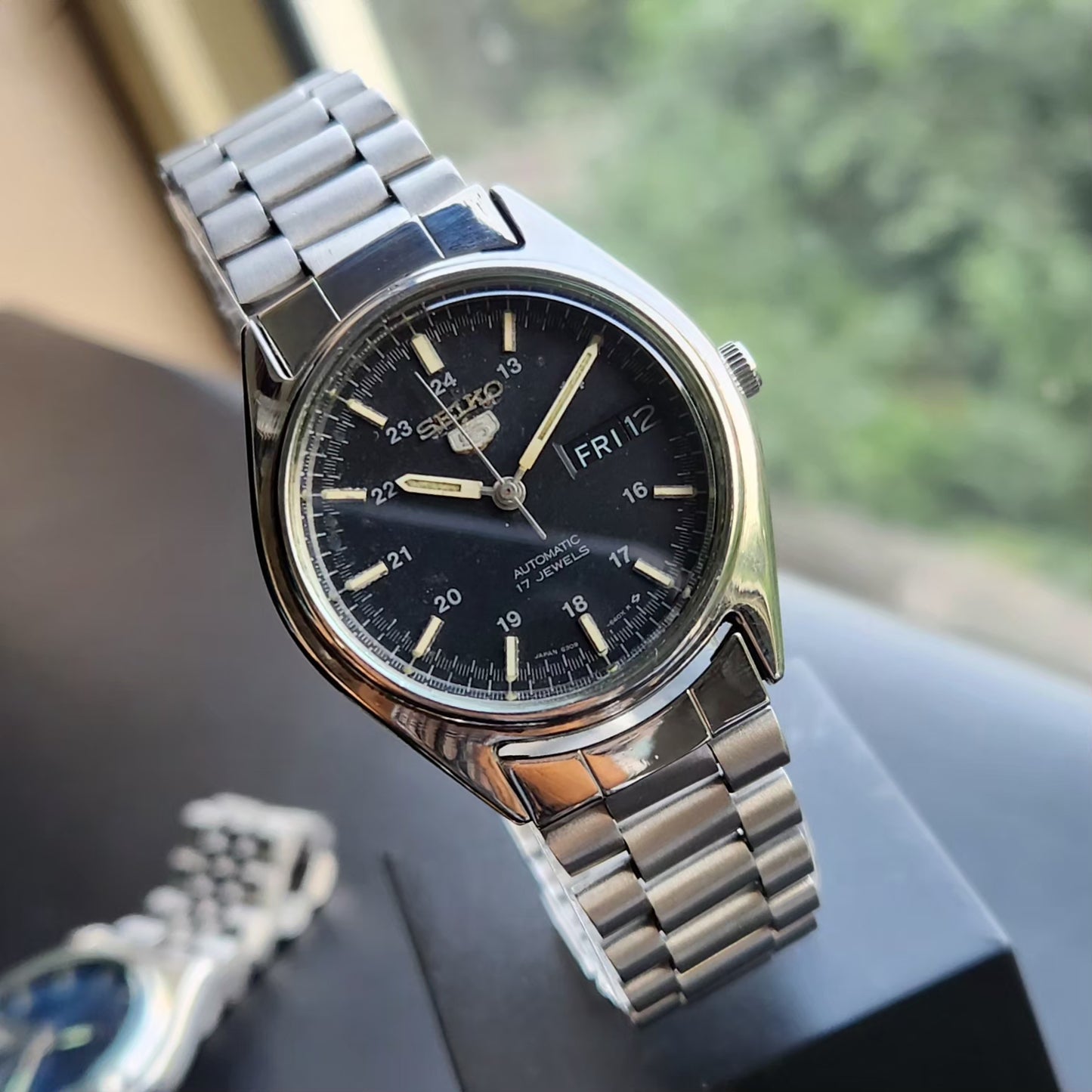 Vintage 1976 Original Seiko 5 Automatic 6309-6240 Black Face 17 Jewels Day-Date Japanese Men's Wrist Watch SK07