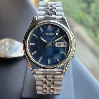 Vintage 1980 Original Seiko 5 Automatic 7009-3171 Blue Face 17 Jewels Day-Date Japanese Men's Wrist Watch SK08