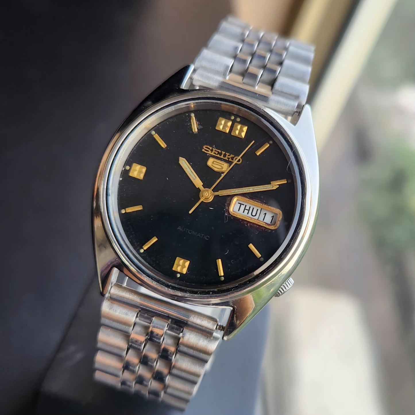 Vintage 1985 Original Seiko 5 Automatic 6309-5230 Black Face 17 Jewels Day-Date Japanese Men's Wrist Watch SK14