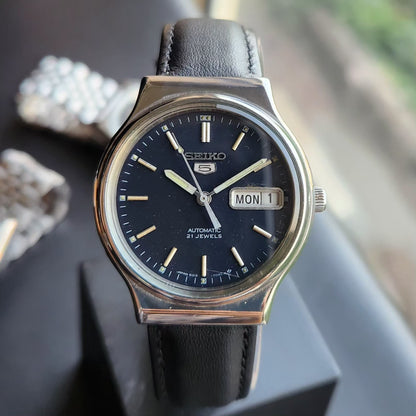 Vintage 1984 Original Seiko 5 Automatic 6319-6240 Blue Face 21 Jewels Day-Date Japanese Men's Wrist Watch SK18