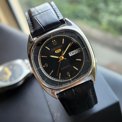 Vintage 1981 Original Seiko 5 Automatic 6309-523A Black Face 17 Jewels Day-Date Japanese Men's Wrist Watch SK20