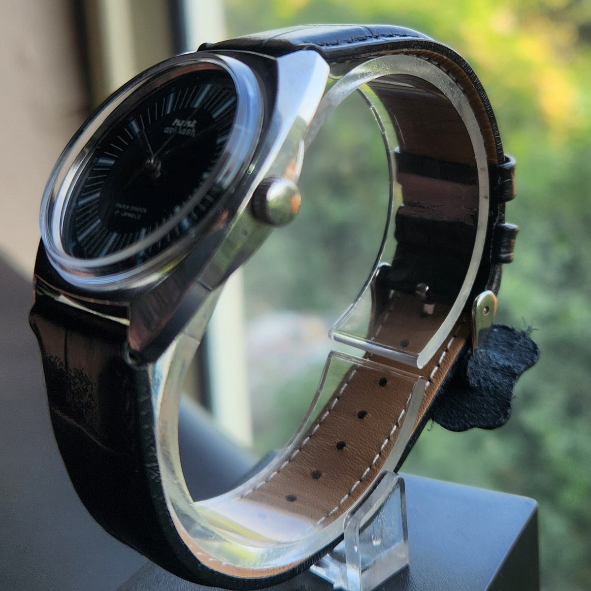 Vintage Original HMT Avinash Hand Winding 17 Jewels Blue Face Men's Wrist Watch HM156