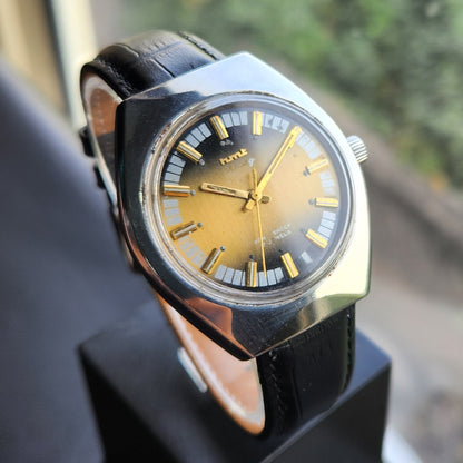 Vintage Original HMT Chirag Hand Winding 17 Jewels Gold Face Men's Wrist Watch HM157