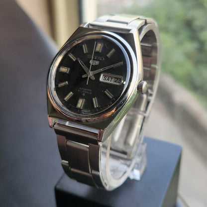 Vintage 1978 Original Seiko 5 Automatic 6319-8050 Black Face 17 Jewels Day-Date Japanese Men's Wrist Watch SK21