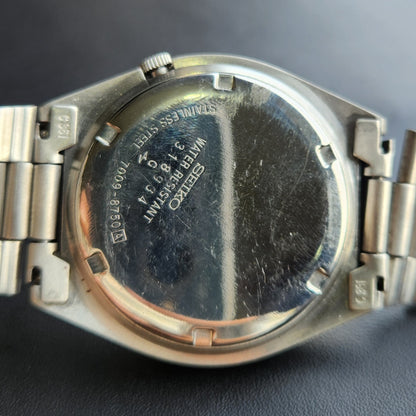 Vintage 1983 Original Seiko 5 Automatic 7009-8750 Gold Face 17 Jewels Day-Date Japanese Men's Wrist Watch SK23
