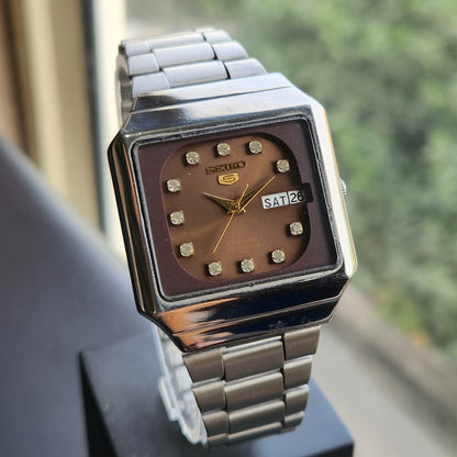 Vintage 1983 Original Seiko 5 Automatic 6349-8820 Brown Face 23 Jewels Day-Date Japanese Men's Wrist Watch SK24