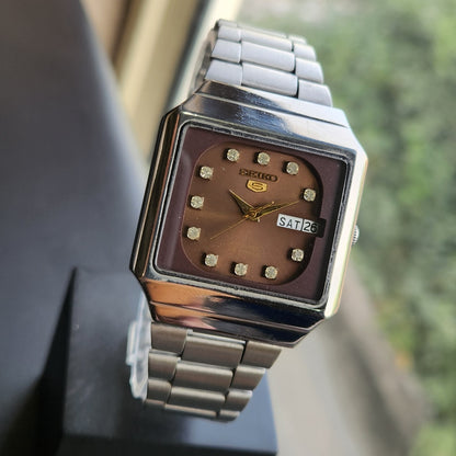 Vintage 1983 Original Seiko 5 Automatic 6349-8820 Brown Face 23 Jewels Day-Date Japanese Men's Wrist Watch SK24