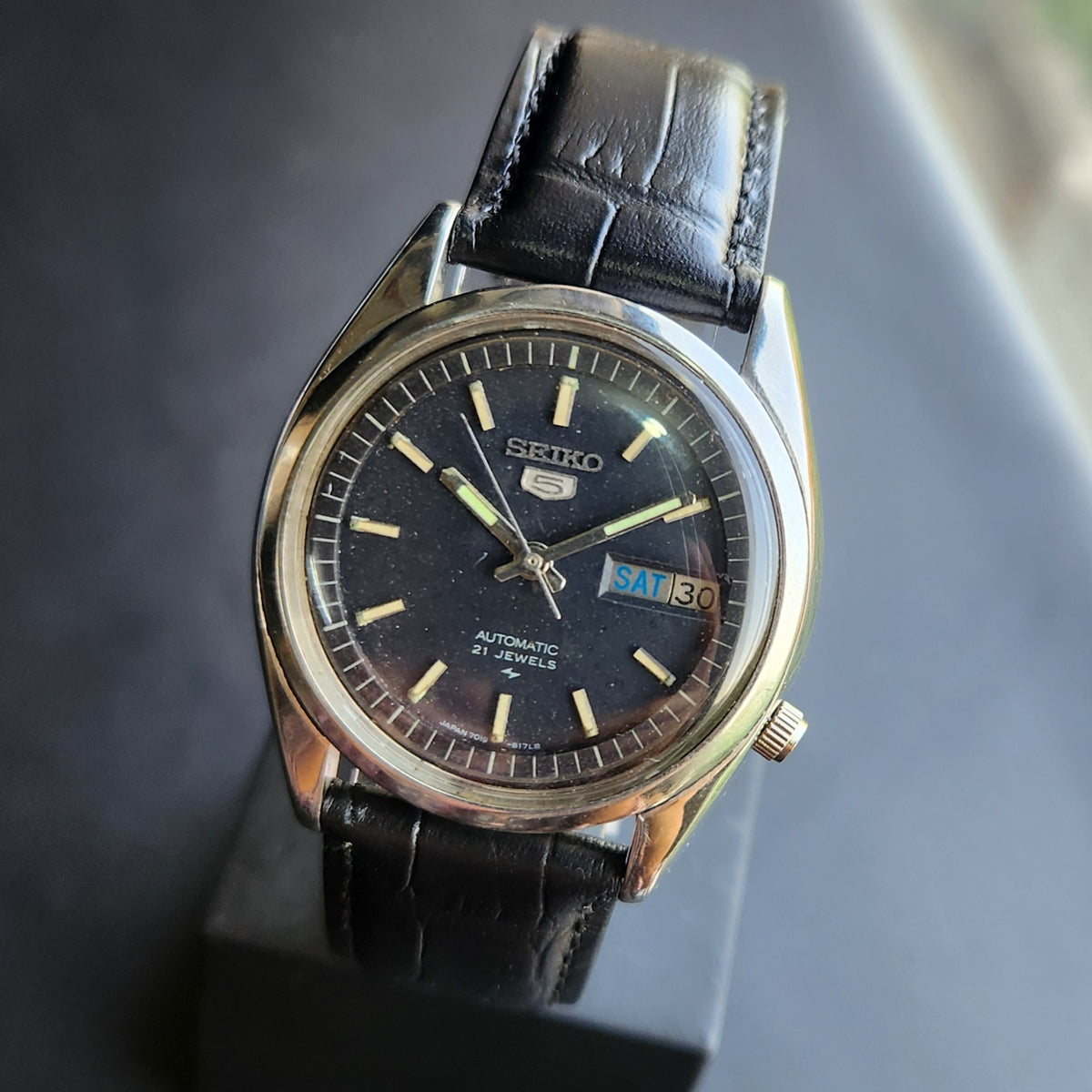 Vintage 1978 Original Seiko 5 Automatic 7009-876A Black Face 17 Jewels Day-Date Japanese Men's Wrist Watch SK31