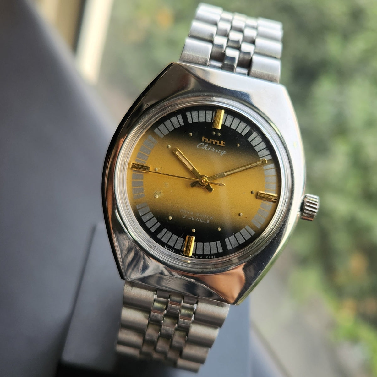 Vintage Original HMT Chirag Hand Winding 17 Jewels Gold Face Men's Wrist Watch HM167