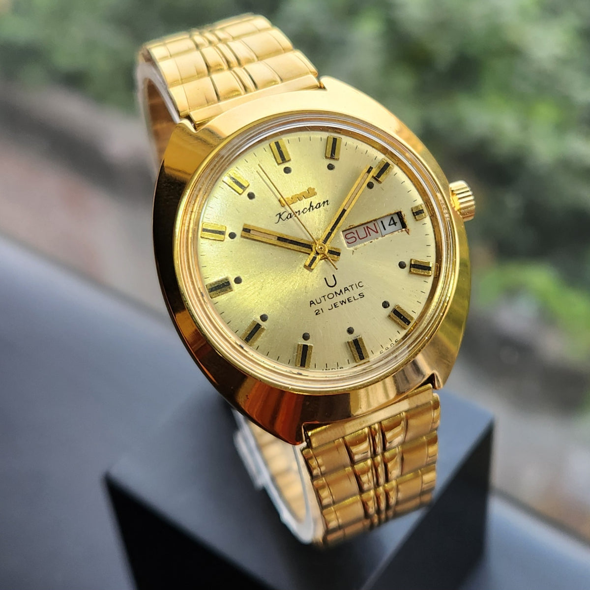 Vintage Mod HMT Kanchan Automatic 21 Jewels Glass back Gold Face Day-Date Men's Wrist Watch HK05