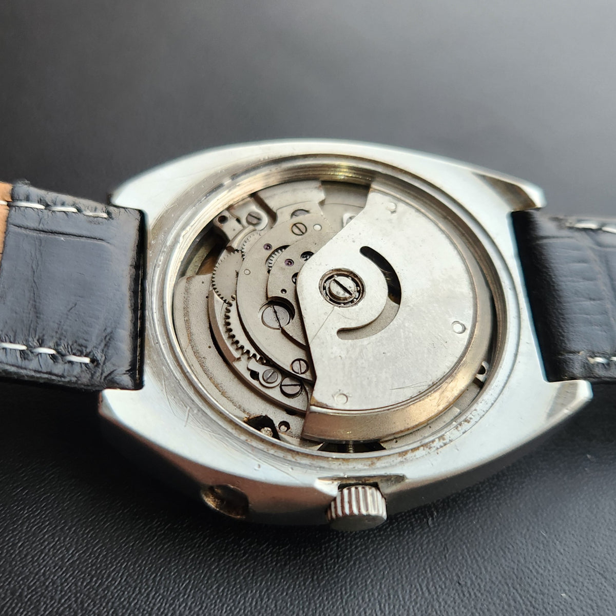 Vintage Ricoh R31 Automatic White Face New Strap 21 Jewels Day-Date Men's Wrist Watch R117