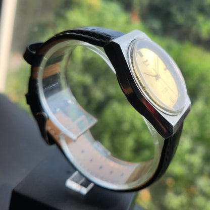 Vintage Original HMT Rohit Hand Winding 17 Jewels Gold Face Men's Wrist Watch HM174