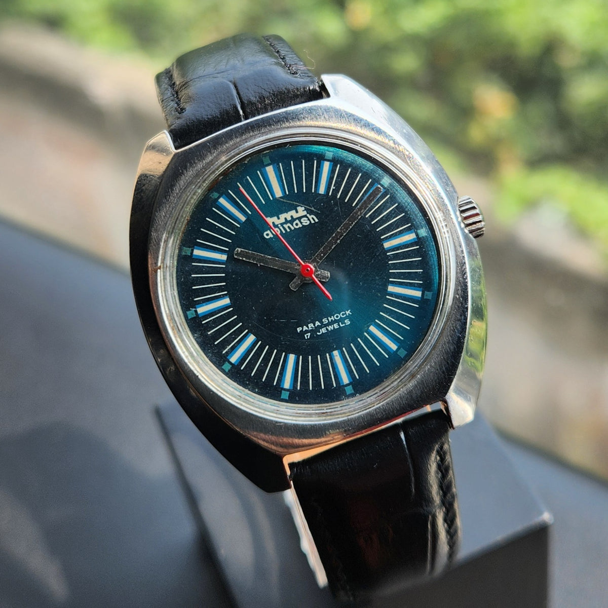 Vintage Original HMT Avinash Hand Winding 17 Jewels Blue Face Men's Wrist Watch HM175