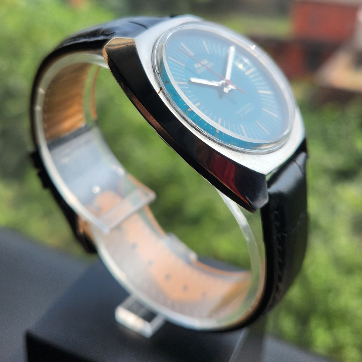 Vintage Original HMT Avinash Hand Winding 17 Jewels Blue Face Men's Wrist Watch HM175